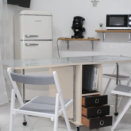 Ferienwohnung La Casa Ridente : Ischia Porto Exterior foto