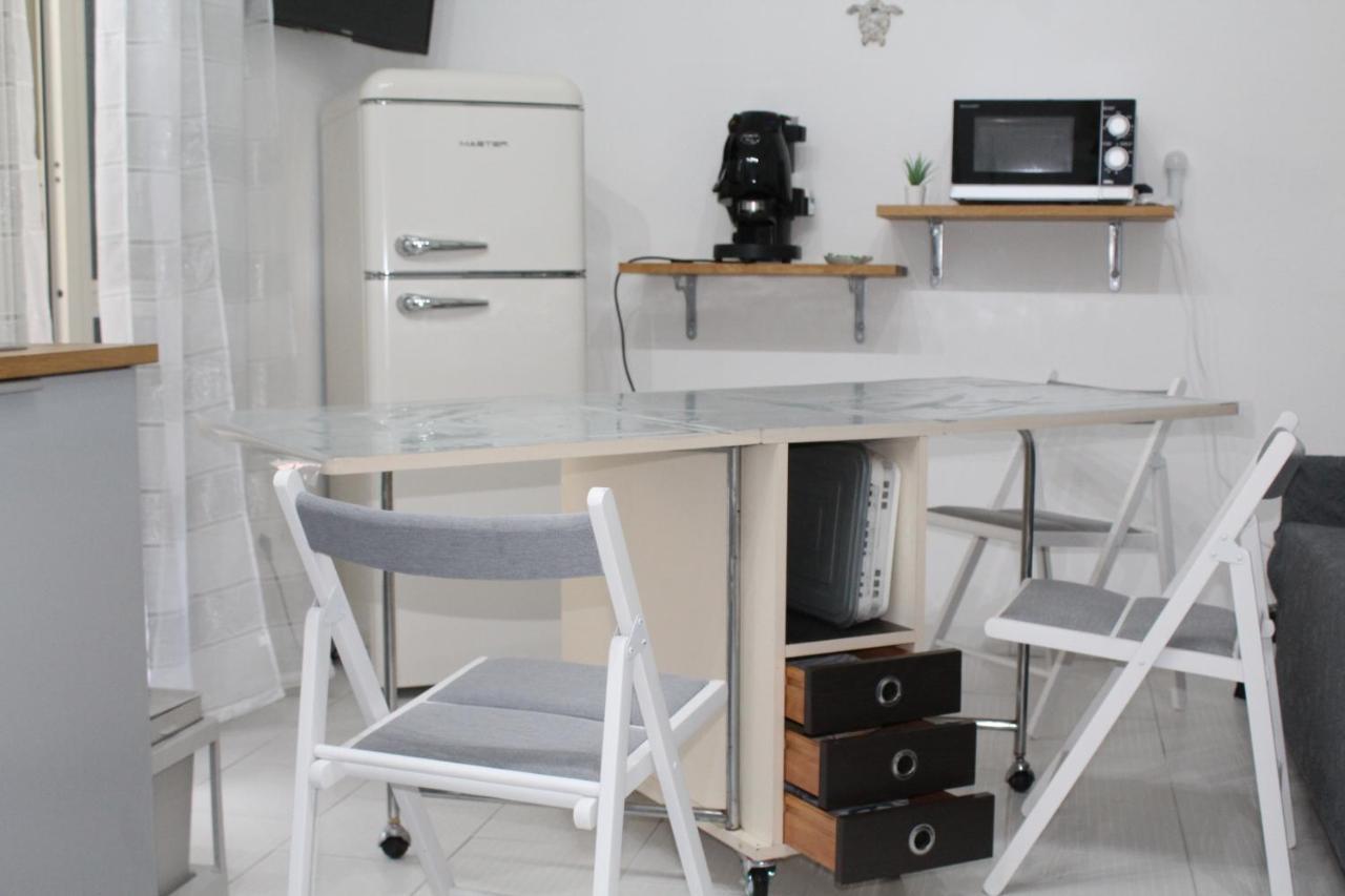Ferienwohnung La Casa Ridente : Ischia Porto Exterior foto