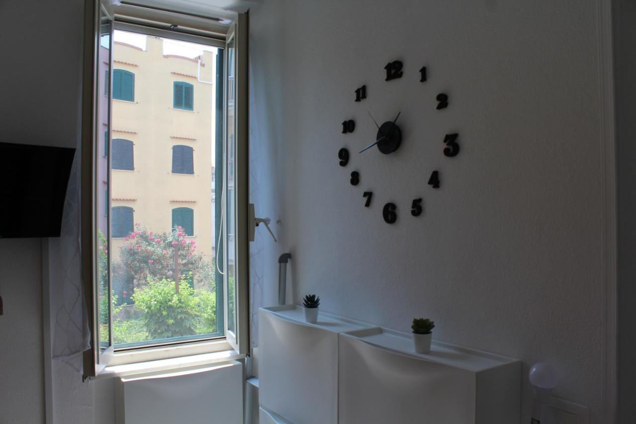 Ferienwohnung La Casa Ridente : Ischia Porto Exterior foto