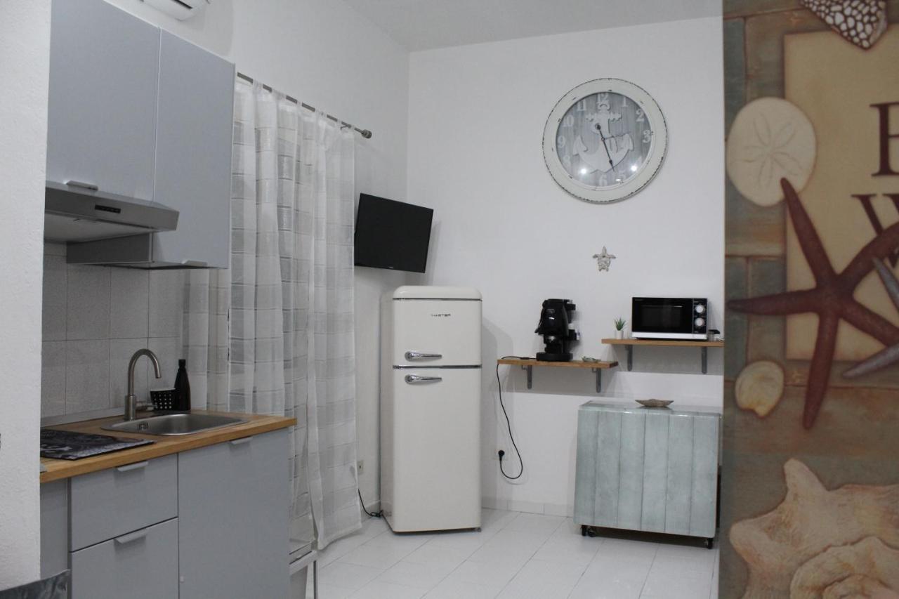 Ferienwohnung La Casa Ridente : Ischia Porto Exterior foto