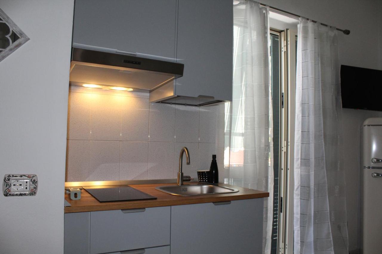 Ferienwohnung La Casa Ridente : Ischia Porto Exterior foto