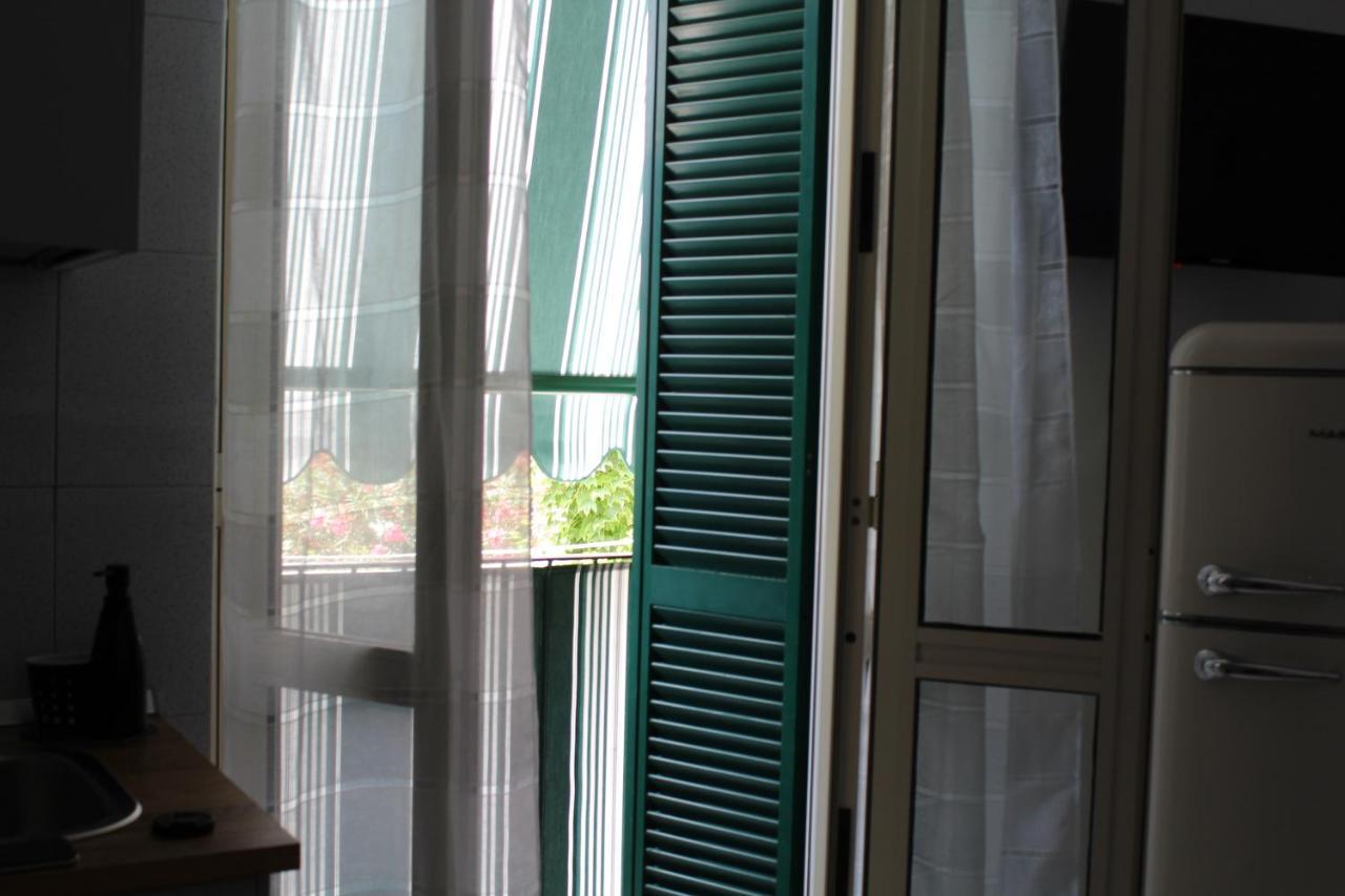 Ferienwohnung La Casa Ridente : Ischia Porto Exterior foto